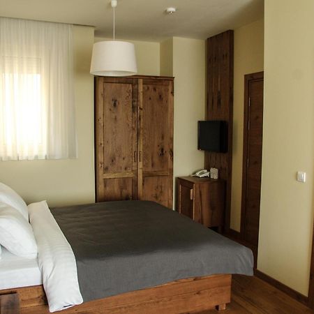 B&B Villa Panuka Pancevo Ngoại thất bức ảnh